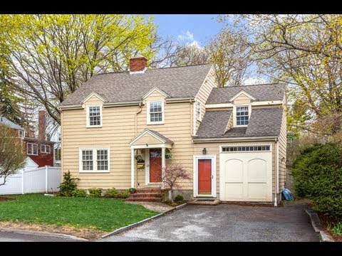 198 Beech Street, Melrose MA - Mary Sexton - Tel 781-781-910-5200