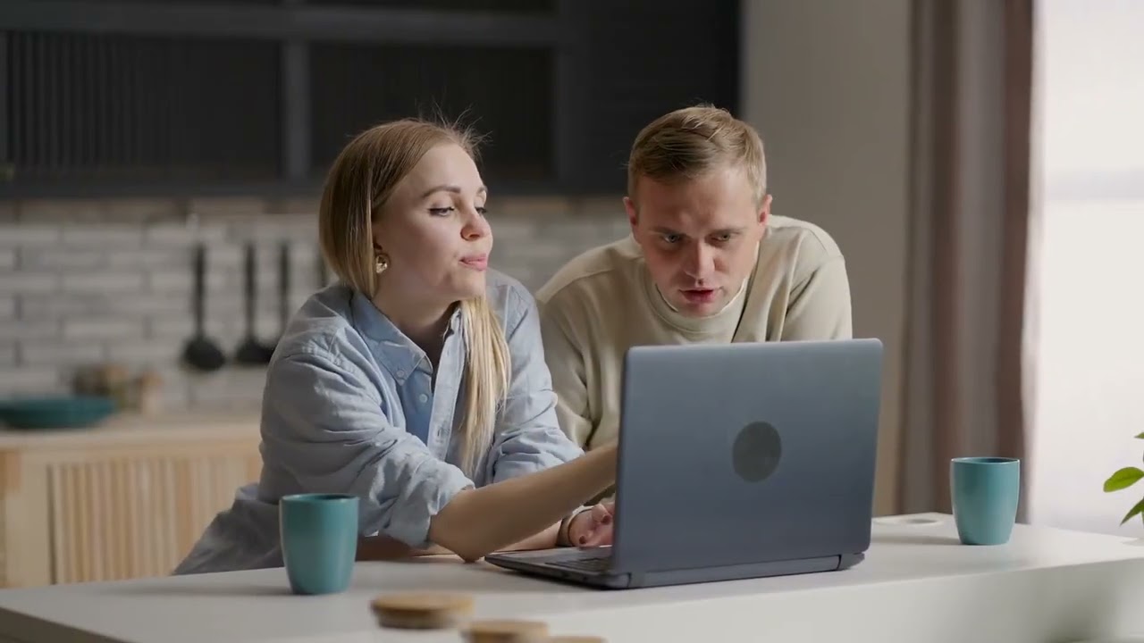 Immersive e-Learning Simulations with Simulations.net