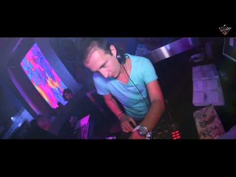 SIMON From DEEP DIVAS - Live @ Art Club Disco   (Bs)