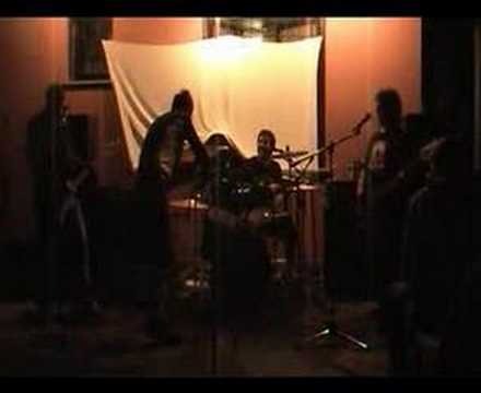 Rising Riot - Anche noi