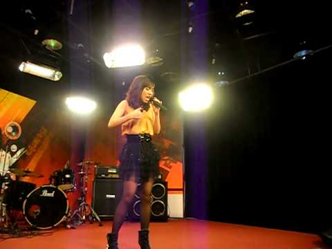 111001 Nut (นัท) - อยากให้ใครสักคนบอกรัก@Music Gang