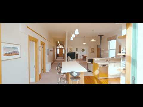 Open gallery