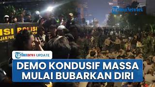 Pantauan Terkini Jalan Sudirman, Peserta Aksi Mulai Berkurang dan Membubarkan Diri Secara Bertahap