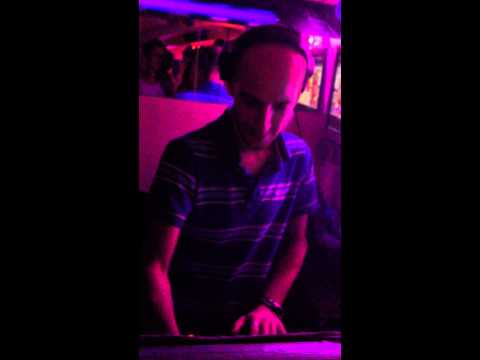 SylSwitch @ L'esquinade club st tropez !!!