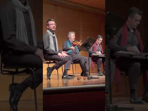 Bir kızıl goncaya benzer dudağın /  İbrahim Suat Erbay