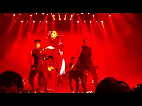 170919 Ariana Grande - Everyday