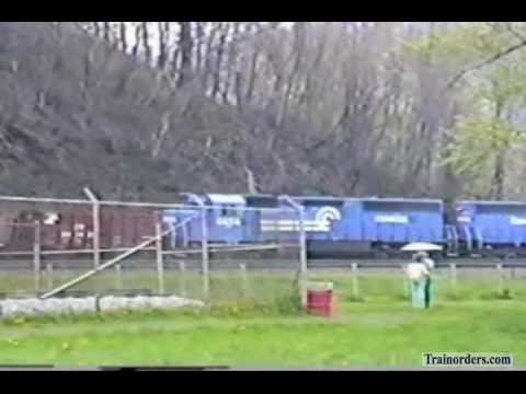 Classic Railroad Series 427 - Conrail at Horseshoe Curve May 15, 1989