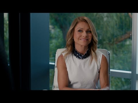 Whitney (Guest Star Kelly Ripa) Promotes Katie - American Housewife