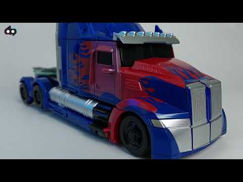 Робот трансформер Оптимус прайм от Black Mamba 20 cм детский трансформер Optimus Prime - фото 1 - id-p1739244884