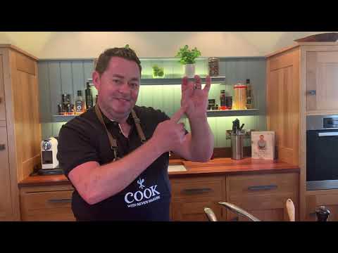 Steak with a creamy mushroom sauce