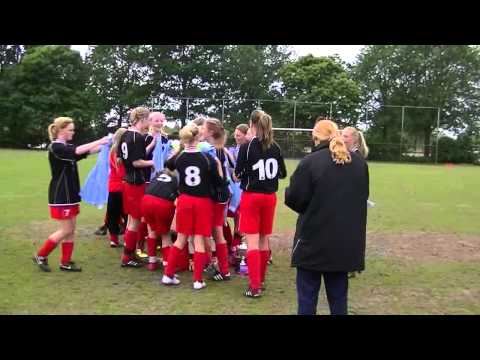 Stedoco MB1 Bekerfinale 28 mei 2011 Bedankjes en kado