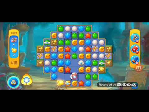 put the turtle in the aquarium-6523