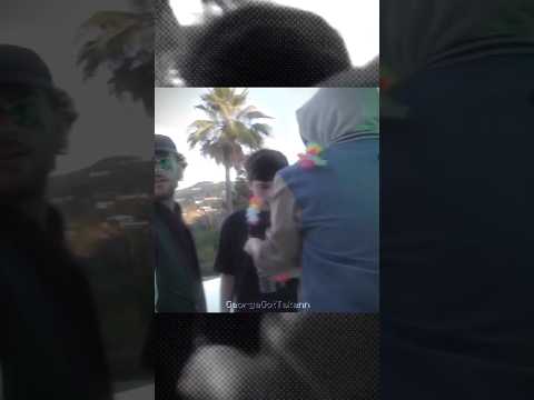 #DNF The way he pulls him in 🤭🙈 (Fake bodyy!) #georgenotfound #dreamwastaken #edit #delusional