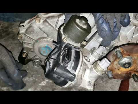 2004 Toyota Tundra 4.7 V8 4WD How to remove Transfer Case actuator