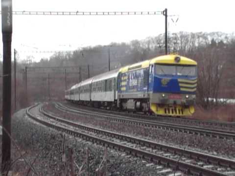 749.039 na čele R 1144 - Praha Černý Most - 19.2.2012.