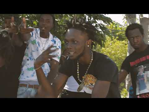 RNO Outlaw ft. RNO 8ty5 & RNO madre - On The Run (Music Video)