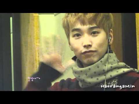 [Fancam] 111125 SUKIRA - sungmin cuteming
