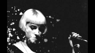 Molly Nilsson &quot;Poisoned Candy&quot;