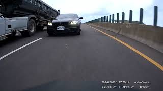 [問題] 該用哪條檢舉今天在西濱遇到的這位四輪爺