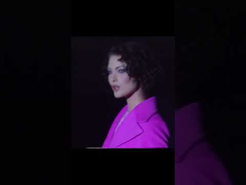 Atelier Versace Fall/Winter 1994✨ #fashion #model #ytshorts #runway #shortsfeed