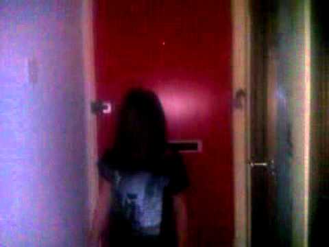 Freaky wierd ghost girl in hallway I'm getting hua