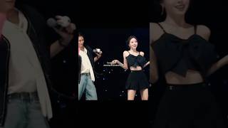 Download lagu Pocket Locket Dance 💃#yuna #rose #lisa #cute #blackpink #kpop #jennie #bts #fashion #shorts #apt mp3