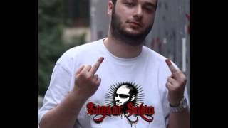 Sansar Salvo-Duygusuz İfade