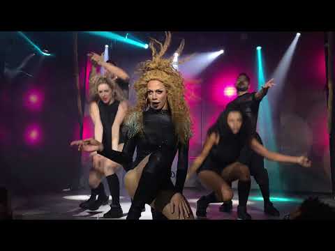 Sasha zimmer - Blue space