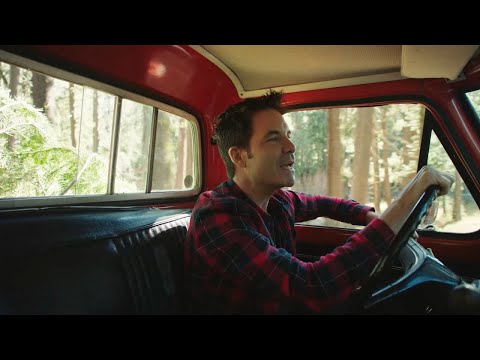 Train - Shake Up Christmas