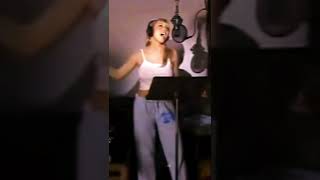Mariah Carey Singing “Lead The Way” in the Studio, 2001 🎙 (Mariah’s hardest vocal run)