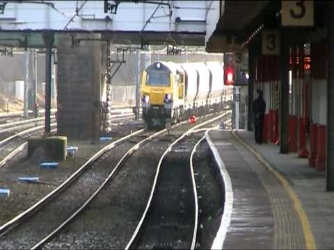 70011 at Lancaster on 4S41 Fiddlers Ferry to Hunterston empty coal hoppers 19th January 2011