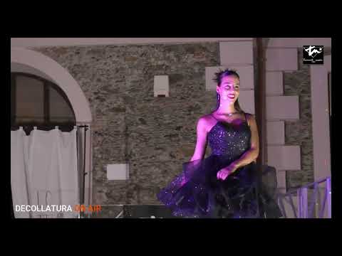 Sfilata di moda collezione 2025