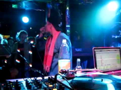 EPEAK feat. PUPPA J @ Torvi (Lti)