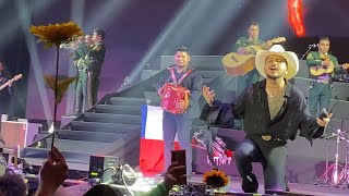 Aquí abajo en vivo, Christian Nodal, foraji2 tour chile 2023, Movistar arena Santiago