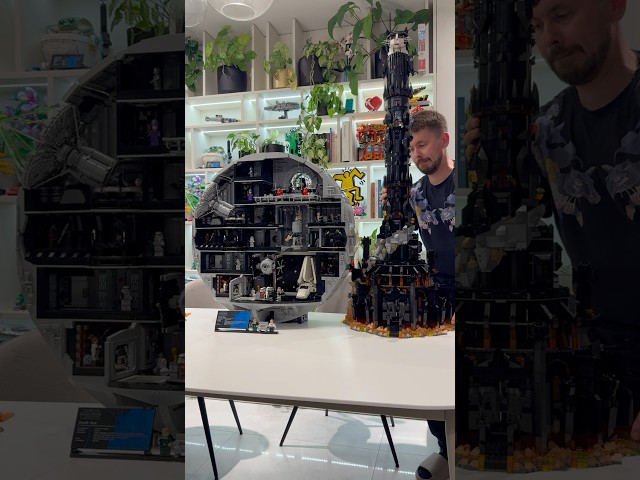 Vídeo relacionado con LEGO Star Wars 75419 Estrella de la Muerte - Maqueta para Adultos Interactiva UCS con 36 Minifiguras Inc. Luke Skywalker, Han Solo y Darth Vader - Regalo de Colección para Hombres y Mujeres Fans