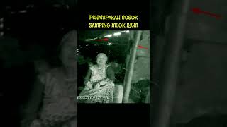 Download lagu Penampakan Sosok Samping Mbok Iyem | #shorts #gununglawu mp3