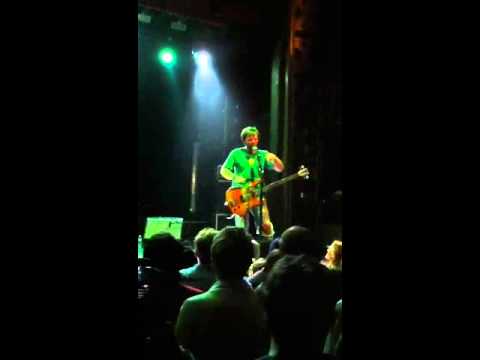 Archers of Loaf bassist Matt Gentling tells a story at Webster Hall in NYC