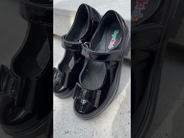 Vídeo relacionado con Zapatos de para niños, Zapatos de, Zapatos de tacón Alto de para niños, Cosplay, Escenario, Carnaval, Actividad Escolar, Zapatos Antideslizantes para niños, 80 g de