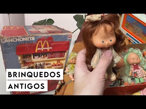OLD TOYS - Childhood in the 80s and 90s! | Lia Camargo