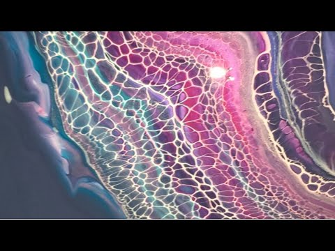 #162 - Minimalist? Maybe Sort of #Bloom Swipe | #Sheleeart #Colourarte #PrimaryElements #Swipe