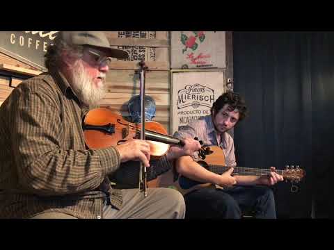 Stone Mountain Wobble - Mick Kinney leads oldtime jam then provides ragtime tips