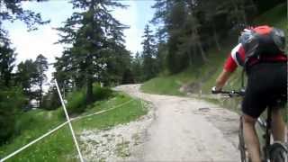 preview picture of video 'Garmisch - Partenkirchen zur Esterbergalm mit dem Mountainbike'