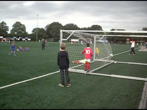 Penalty 4, Calvin Twigt