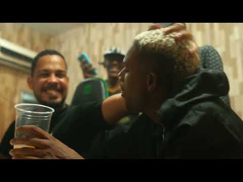 TOMA PIX CACHORRA, IPHONE 13 PRO MAX - BARCA NA BATIDA, EO NEGUINHO, FAVELA NO BEAT