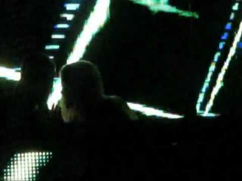 Iliuchina play Thriller