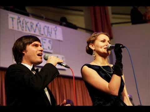 Venku je déšť a mráz (live)