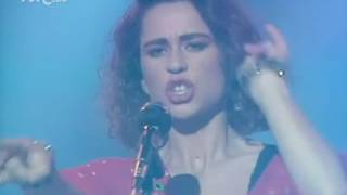 Vicky Larraz &quot;El Amor Es El Huracán&quot;(Rockopop 29-07-89)