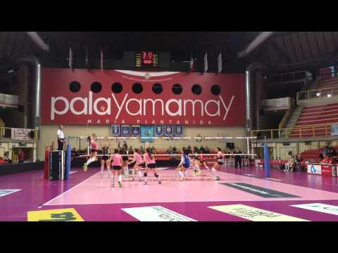 Ultimo punto primo set U18F: Busto-Monza