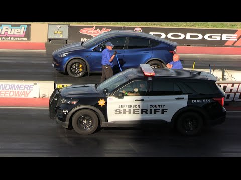 Thumbnail for Tesla vs Police car by SUV, Car