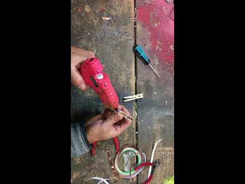 cardboard circuits - clothespin clips